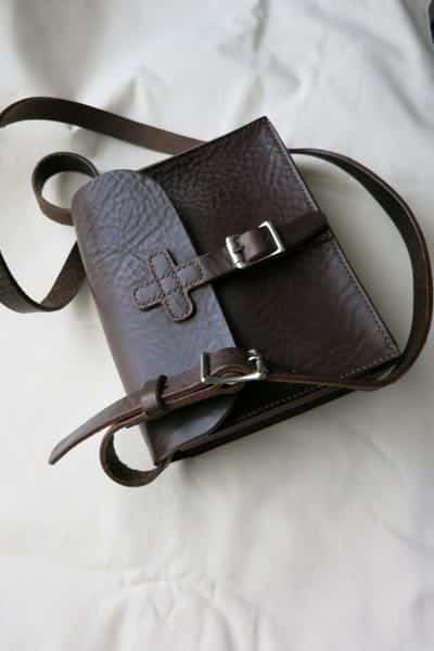 Dark brown medium leather shoulder bag